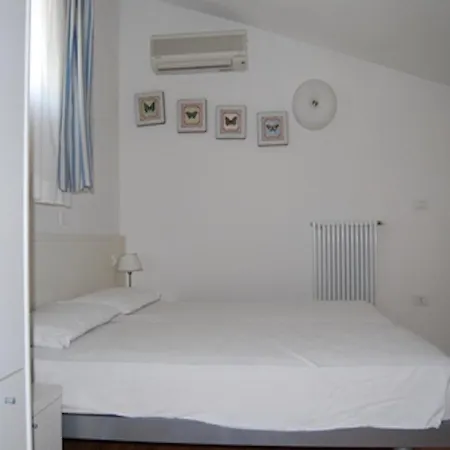 Amazing With Swimming Pool - Beahost Bibione